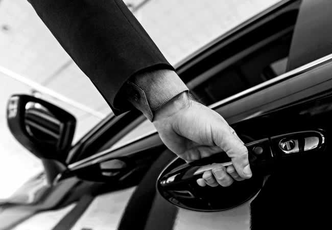 Complete Guide to larnaca airport taxi — fares, tips and booking